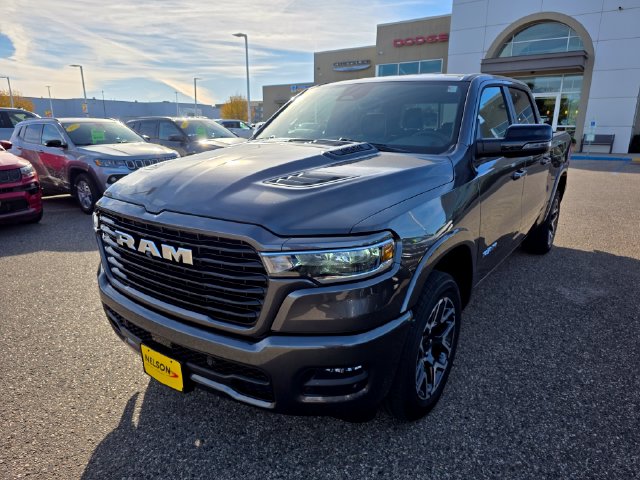 New 2027 Ram 1500 LARAMIE CREW CAB 4X4 5'7 BOX Pickup