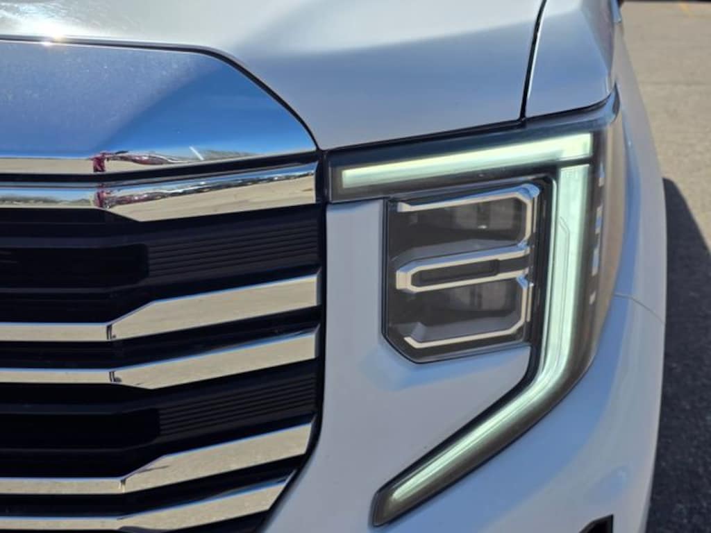 Used 2025 GMC Sierra 1500 SLT Truck Crew Cab