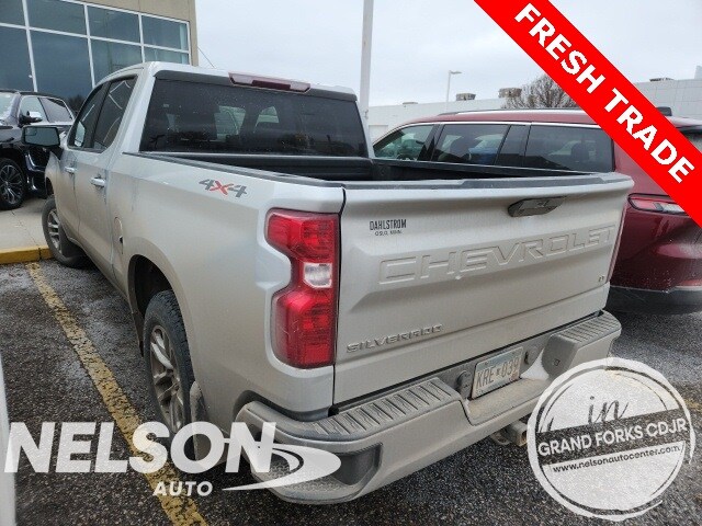 2020 Chevrolet Silverado 1500 LT photo 4