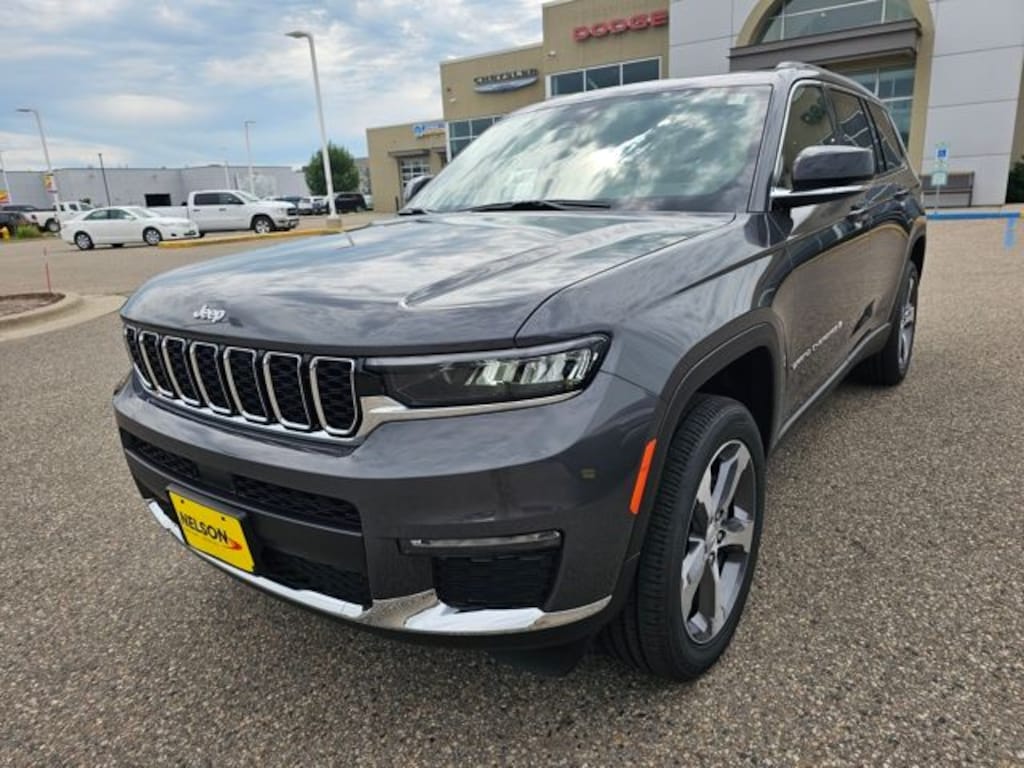 New 2025 Jeep Grand Cherokee L LIMITED 4X4 Sport Utility