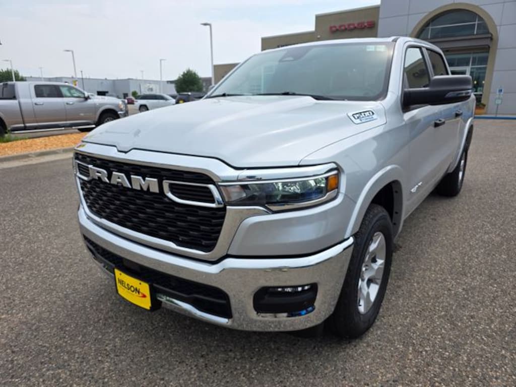 New 2026 Ram 1500 BIG HORN CREW CAB 4X4 5'7 BOX Pickup