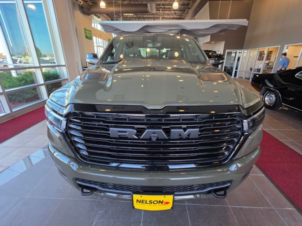 New 2027 Ram 1500 LARAMIE CREW CAB 4X4 5'7 BOX Pickup
