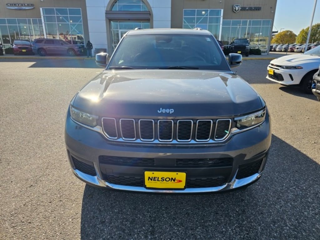 New 2025 Jeep Grand Cherokee L LAREDO X 4X4 Sport Utility