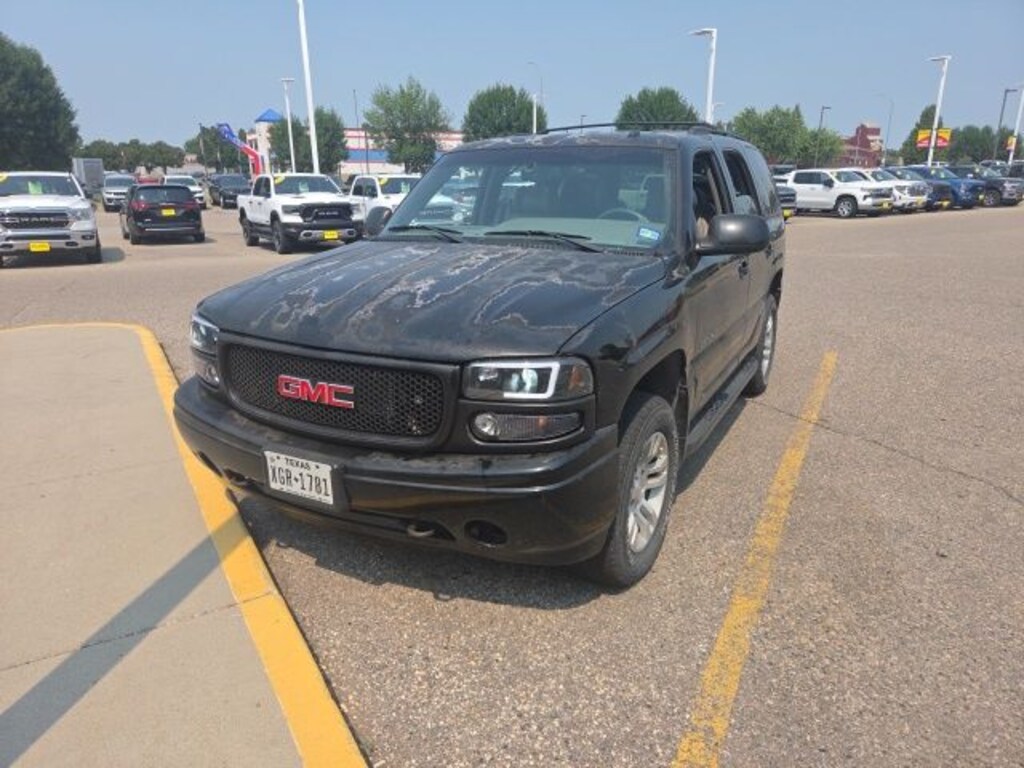 Used 2002 GMC Yukon Denali SUV