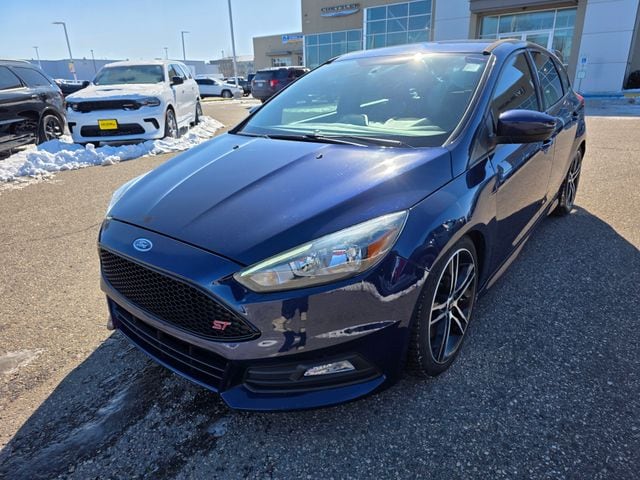 Used 2016 Ford Focus ST with VIN 1FADP3L98GL324840 for sale in Grand Forks, ND