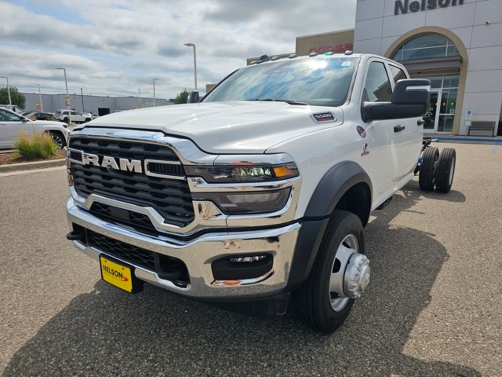 New 2025 Ram 5500 Chassis Cab 5500 TRADESMAN CHASSIS CREW CAB 4X4 84' CA Pickup