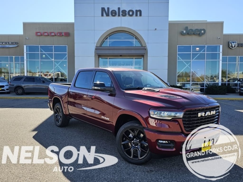 New 2026 Ram 1500 LARAMIE CREW CAB 4X4 5'7 BOX Pickup