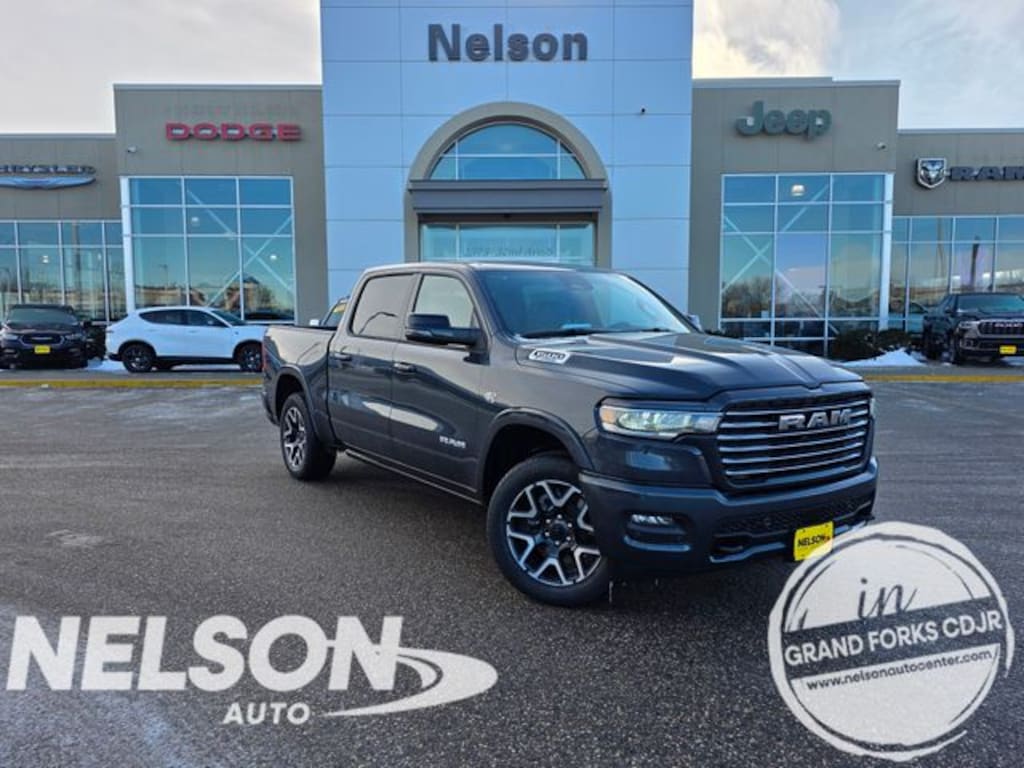 New 2026 Ram 1500 LARAMIE CREW CAB 4X4 5'7 BOX Pickup