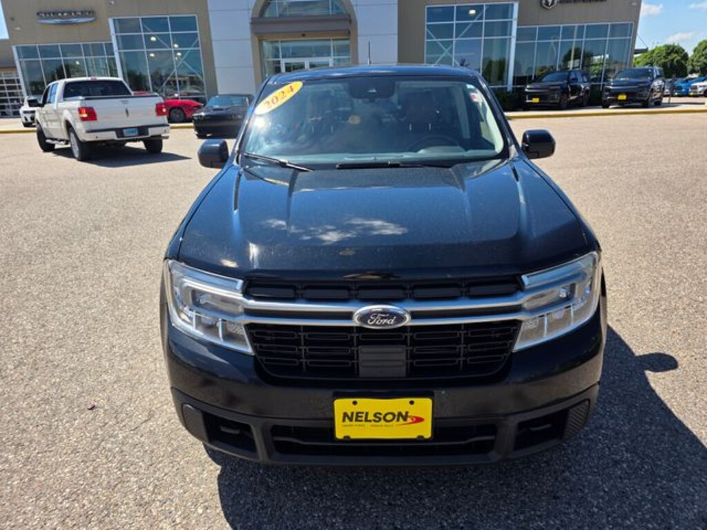 Used 2024 Ford Maverick Lariat Truck SuperCrew