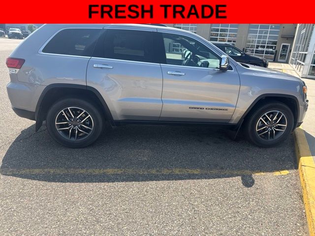 Used 2020 Jeep Grand Cherokee Limited with VIN 1C4RJFBG0LC111880 for sale in Fergus Falls, Minnesota