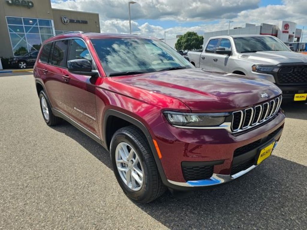 New 2025 Jeep Grand Cherokee L LAREDO 4X4 Sport Utility