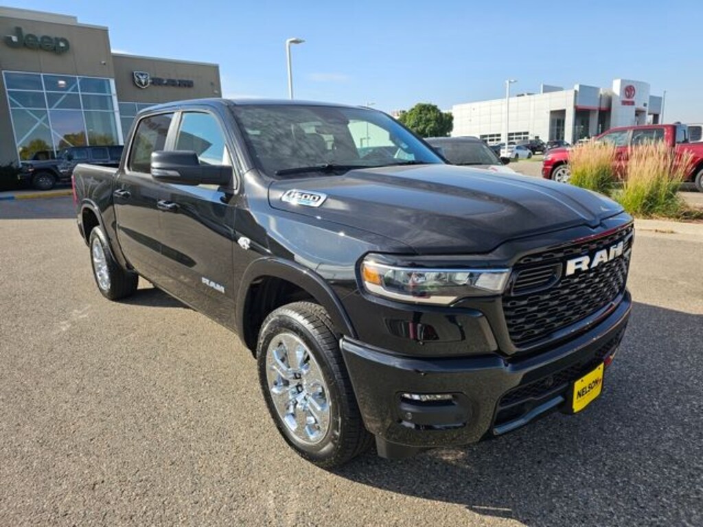 New 2026 Ram 1500 BIG HORN CREW CAB 4X4 5'7 BOX Pickup