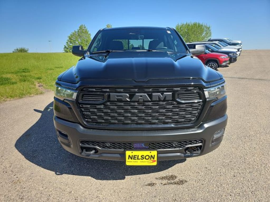 New 2026 Ram 1500 WARLOCK CREW CAB 4X4 5'7 BOX Pickup