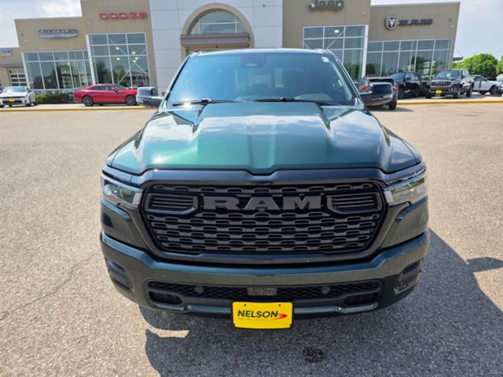 New 2026 Ram 1500 BIG HORN CREW CAB 4X4 5'7 BOX Pickup