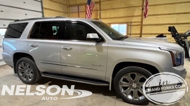 2016 GMC Yukon 4WD Denali's photo
