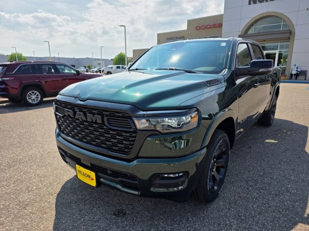 New 2026 Ram 1500 BIG HORN CREW CAB 4X4 5'7 BOX Pickup