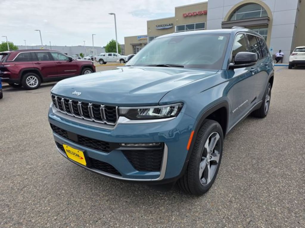 New 2026 Jeep Grand Cherokee L LIMITED 4X4 Sport Utility