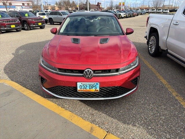 2025 Volkswagen Jetta 1.5T SE photo 2