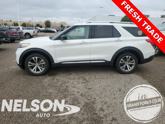 2020 Ford Explorer Platinum photo 3