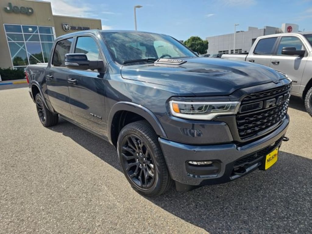 New 2026 Ram 1500 LIMITED CREW CAB 4X4 5'7 BOX Pickup