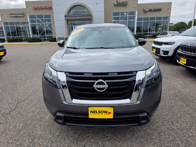 Used 2025 Nissan Pathfinder S SUV