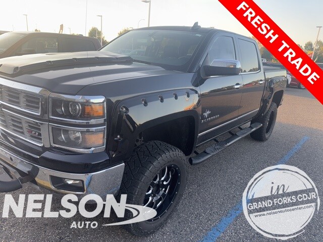 2015 Chevrolet Silverado 1500 LTZ photo 3