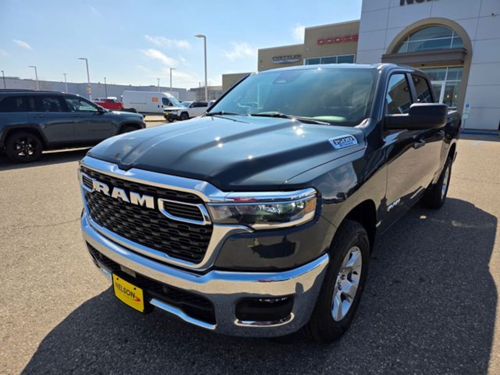 New 2026 Ram 1500 BIG HORN CREW CAB 4X4 5'7 BOX Pickup