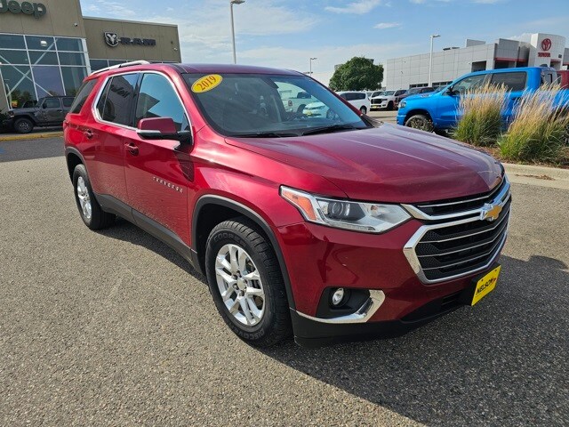 2019 Chevrolet Traverse Cloth 1LT photo 3