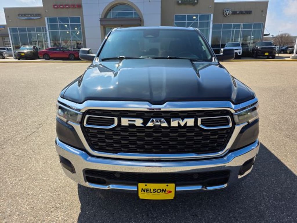 New 2026 Ram 1500 BIG HORN CREW CAB 4X4 5'7 BOX Pickup