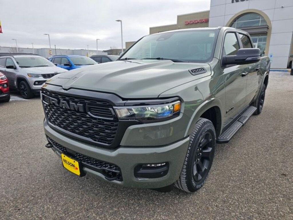 New 2026 Ram 1500 BIG HORN CREW CAB 4X4 5'7 BOX Pickup