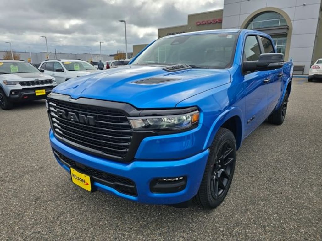 New 2026 Ram 1500 LARAMIE CREW CAB 4X4 5'7 BOX Pickup