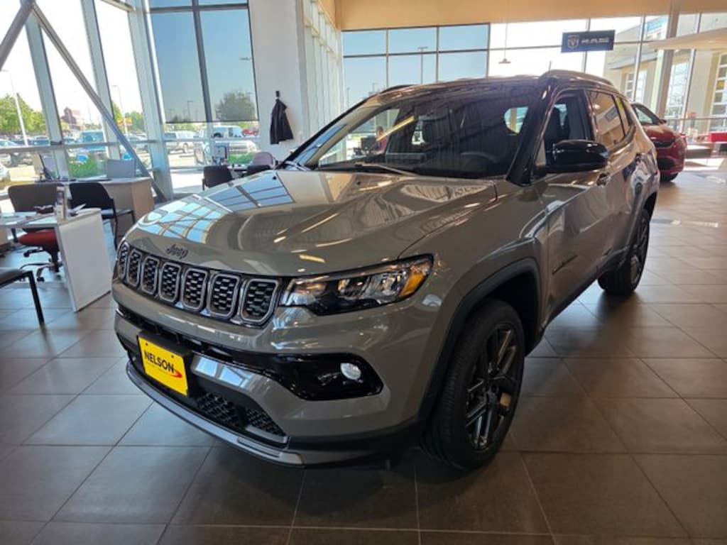 New 2026 Jeep Compass LIMITED ALTITUDE 4X4 Sport Utility