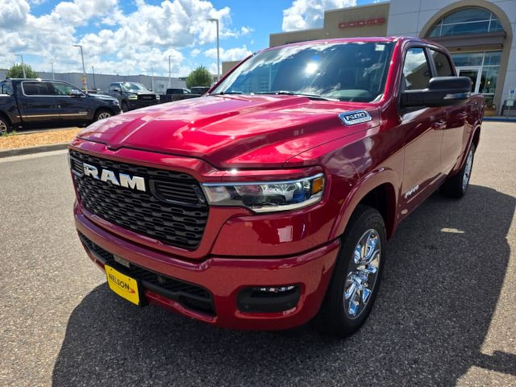 New 2026 Ram 1500 BIG HORN CREW CAB 4X4 5'7 BOX Pickup