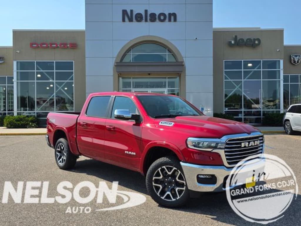 New 2026 Ram 1500 LARAMIE CREW CAB 4X4 5'7 BOX Pickup
