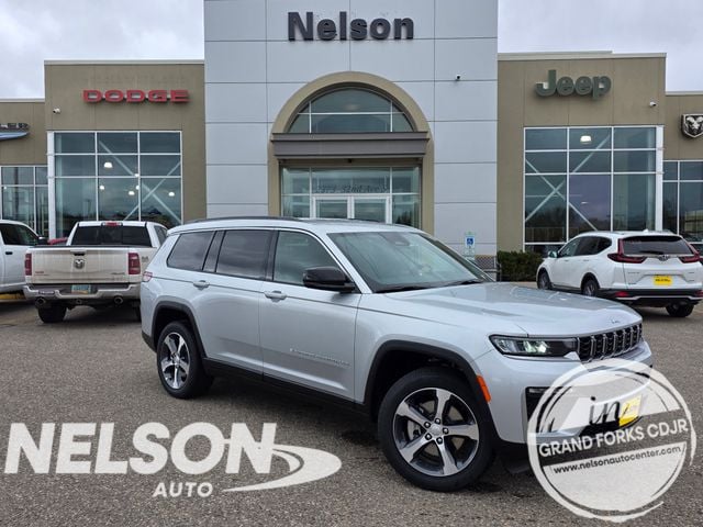 2026 Jeep Grand Cherokee L Limited 4x4's photo
