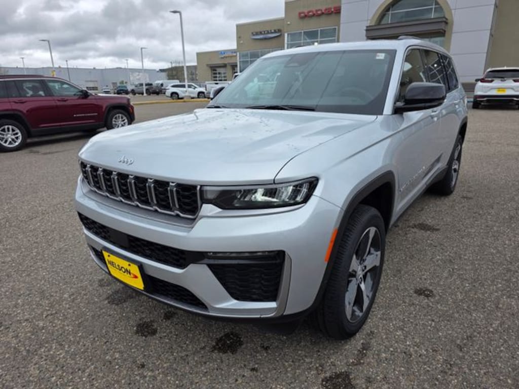New 2026 Jeep Grand Cherokee L LIMITED 4X4 Sport Utility