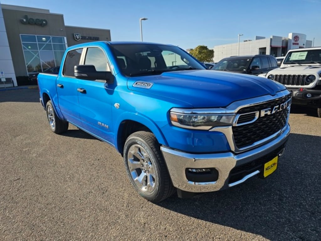 New 2026 Ram 1500 BIG HORN CREW CAB 4X4 5'7 BOX Pickup