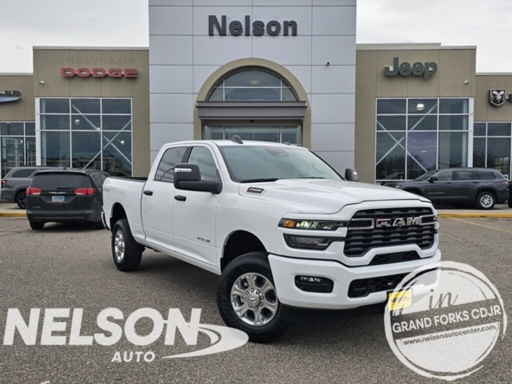 New 2026 Ram 2500 BIG HORN CREW CAB 4X4 6'4 BOX Pickup