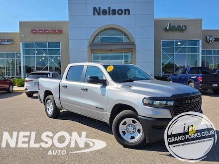 2025 Ram 1500 Tradesman Truck Crew Cab