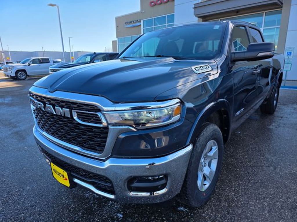 New 2026 Ram 1500 BIG HORN CREW CAB 4X4 6'4 BOX Pickup