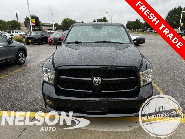 2018 Ram 1500 Tradesman photo 2