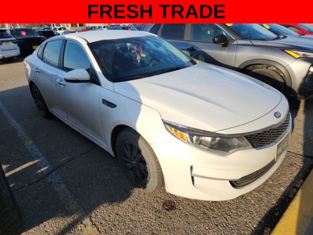 Used 2018 Kia Optima LX Sedan