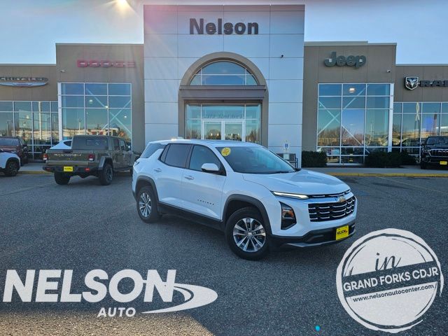 2025 Chevrolet Equinox LT's photo