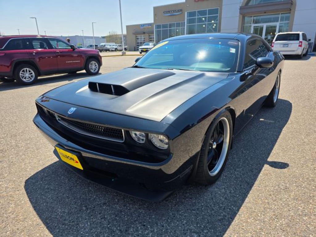 Used 2009 Dodge Challenger R/T Coupe