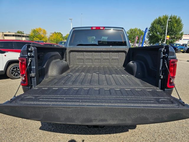 2026 RAM 3500 Big Horn - Photo 10