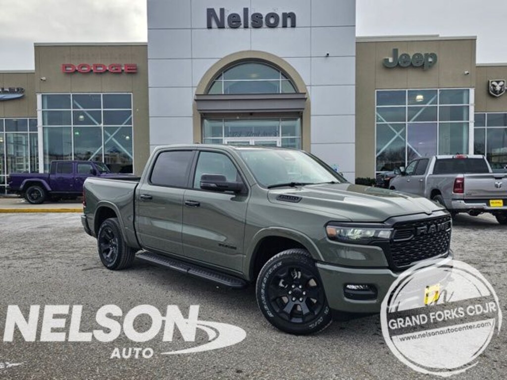 New 2026 Ram 1500 BIG HORN CREW CAB 4X4 5'7 BOX Pickup