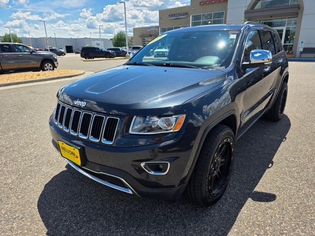 Used 2014 Jeep Grand Cherokee Limited with VIN 1C4RJFBT7EC247407 for sale in Grand Forks, ND