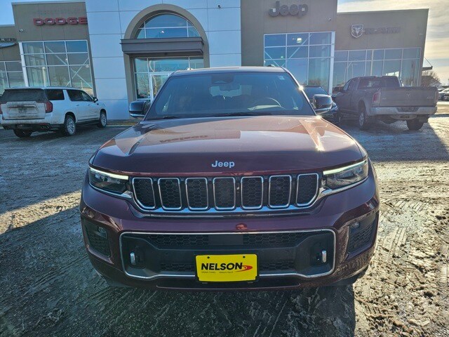2025 Jeep Grand Cherokee L photo 2