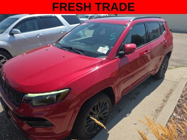 Used 2022 Jeep Compass (RED) Edition with VIN 3C4NJDCB9NT237264 for sale in Fergus Falls, Minnesota