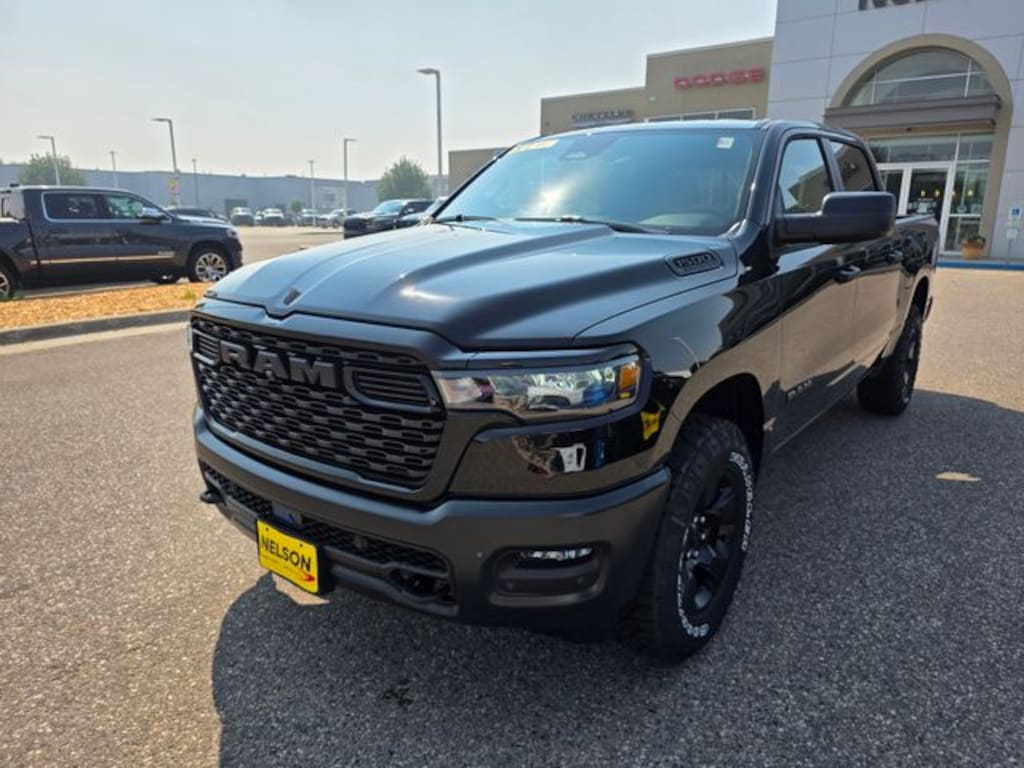 New 2026 Ram 1500 TRADESMAN CREW CAB 4X4 Pickup